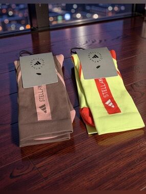 Adidas Stella McCartney NWT Sz XS & S Qty 2 Pairs Socks Brown/Pink Yellow/Red